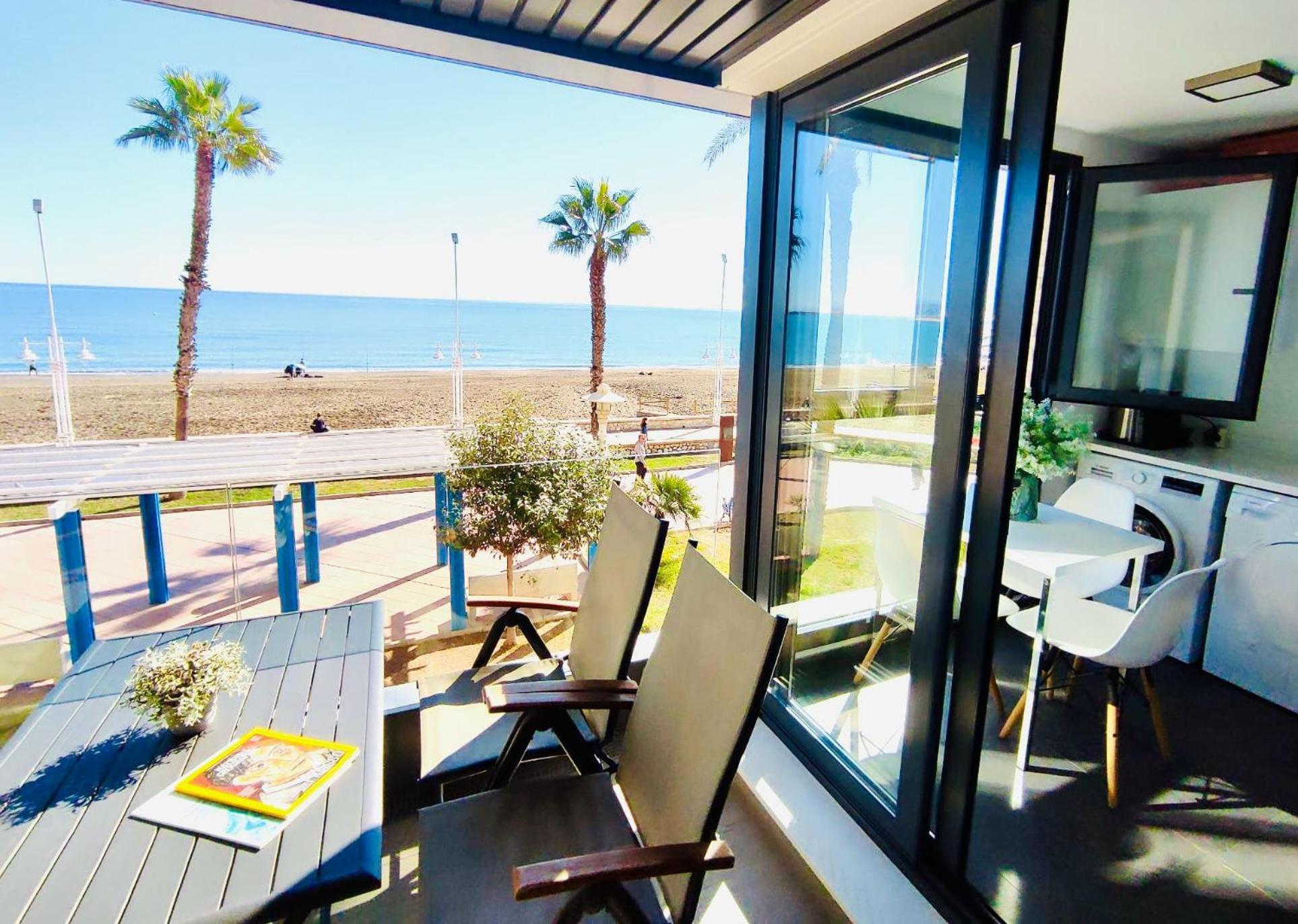 Gran Vivienda De Lujo Frente Al Mar Apartment Málaga Exterior foto